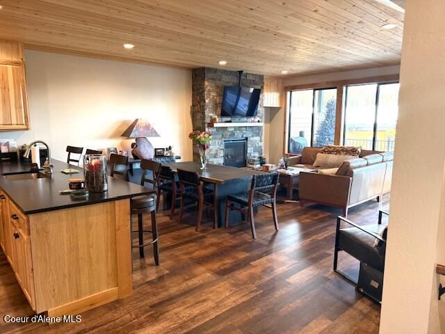 95 Harrison Ln, Sandpoint, ID 83864