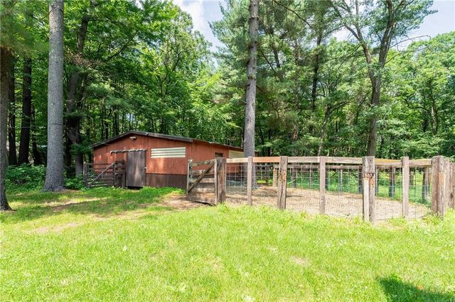 10071 390th Avenue, Eau Claire, WI 54703