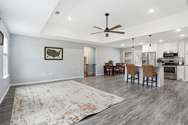 316 Rawlings Road, Durant, OK 74701