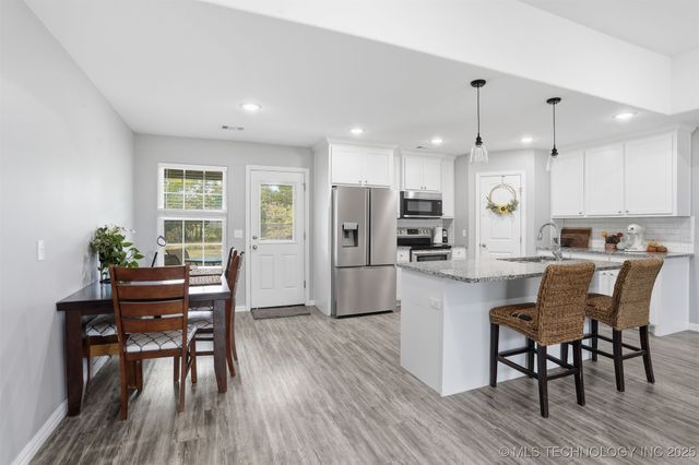 316 Rawlings Road, Durant, OK 74701