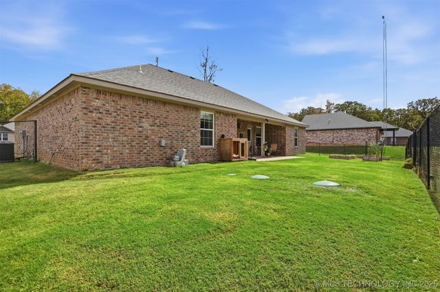 316 Rawlings Road, Durant, OK 74701