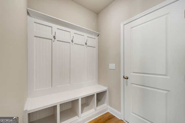 76 Hidden Fields Way, Hoschton, GA 30548