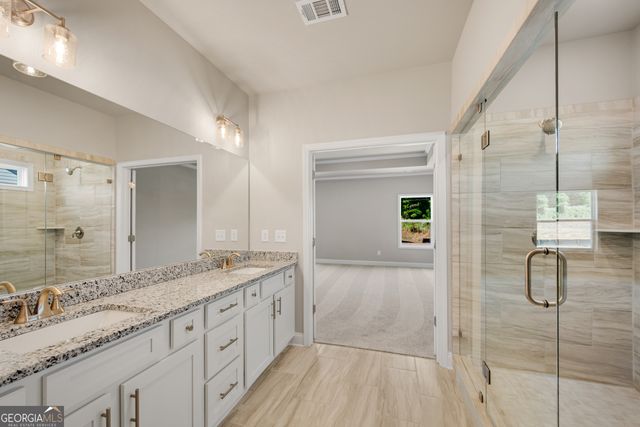 76 Hidden Fields Way, Hoschton, GA 30548