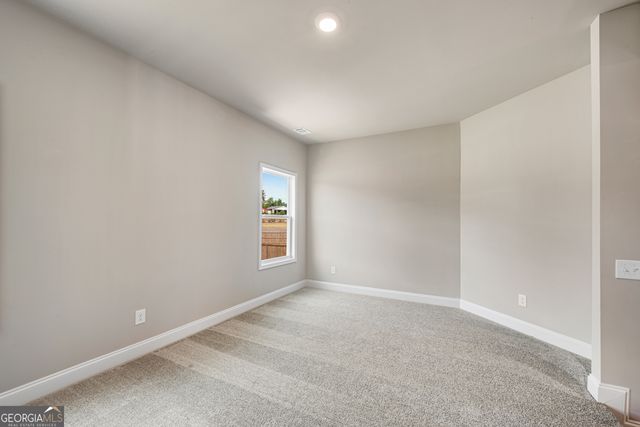 76 Hidden Fields Way, Hoschton, GA 30548