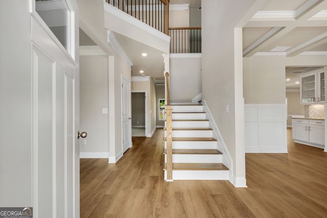 76 Hidden Fields Way, Hoschton, GA 30548