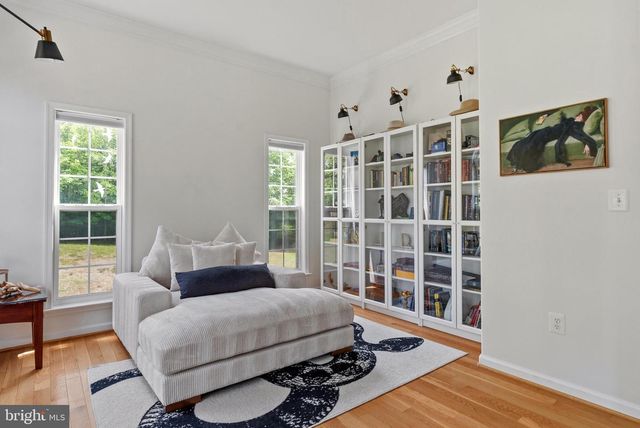 100 RIVER RIDGE LN, Fredericksburg, VA 22406
