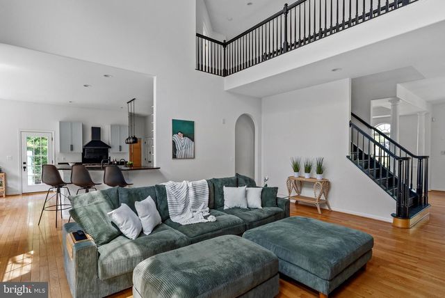 100 RIVER RIDGE LN, Fredericksburg, VA 22406