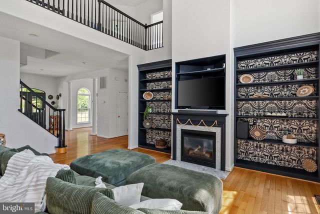 100 RIVER RIDGE LN, Fredericksburg, VA 22406