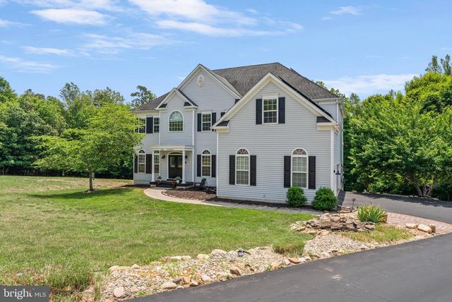 100 RIVER RIDGE LN, Fredericksburg, VA 22406