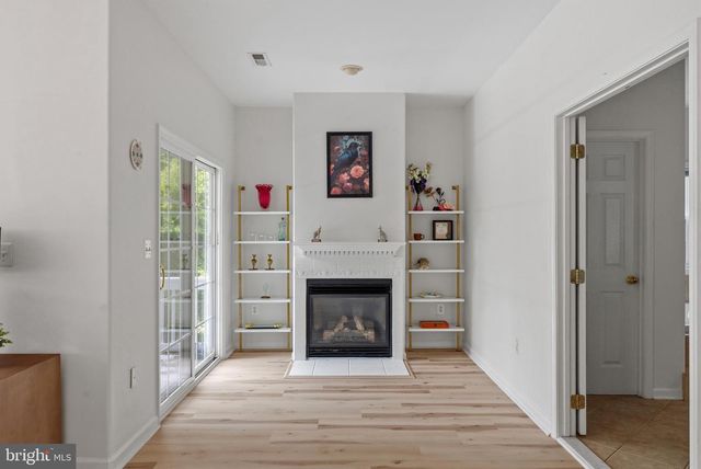 100 RIVER RIDGE LN, Fredericksburg, VA 22406