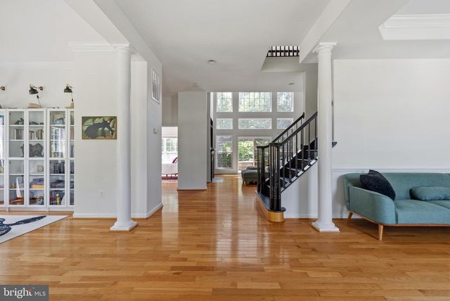 100 RIVER RIDGE LN, Fredericksburg, VA 22406