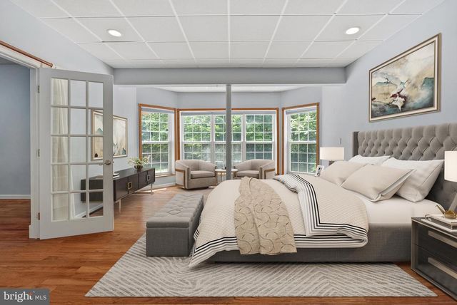 100 RIVER RIDGE LN, Fredericksburg, VA 22406