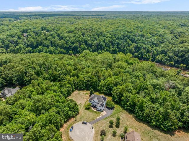 100 RIVER RIDGE LN, Fredericksburg, VA 22406