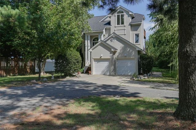 936 Wilson LN, Hampton, VA 23663