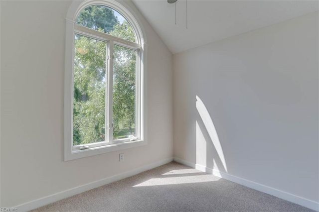 936 Wilson LN, Hampton, VA 23663