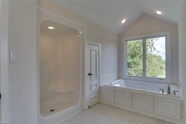 936 Wilson LN, Hampton, VA 23663