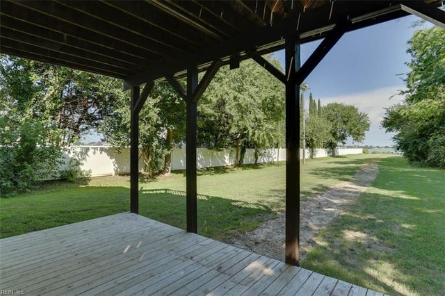 936 Wilson LN, Hampton, VA 23663