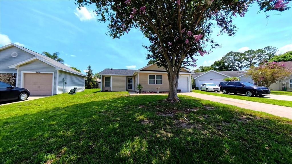 Image 2 of property listing at 257 CLEMENS COURT, Orlando, FL 32828