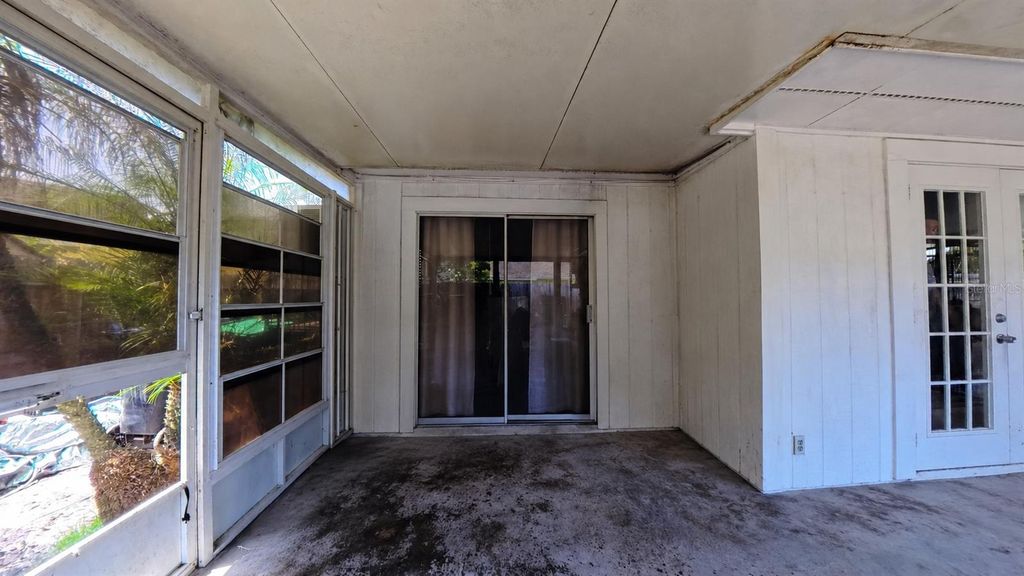 Image 25 of property listing at 257 CLEMENS COURT, Orlando, FL 32828