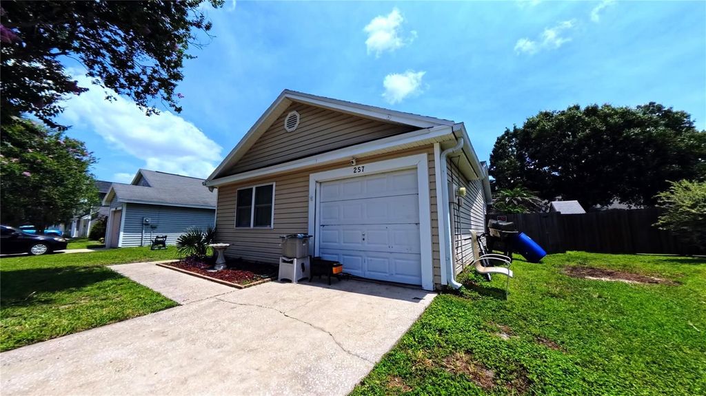 Image 28 of property listing at 257 CLEMENS COURT, Orlando, FL 32828