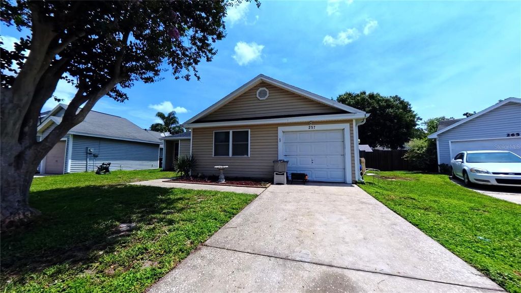 Image 30 of property listing at 257 CLEMENS COURT, Orlando, FL 32828