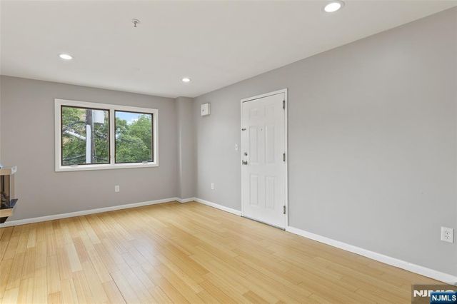 416 63rd Street 2A, West New York, NJ 07093