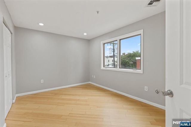 416 63rd Street 2A, West New York, NJ 07093