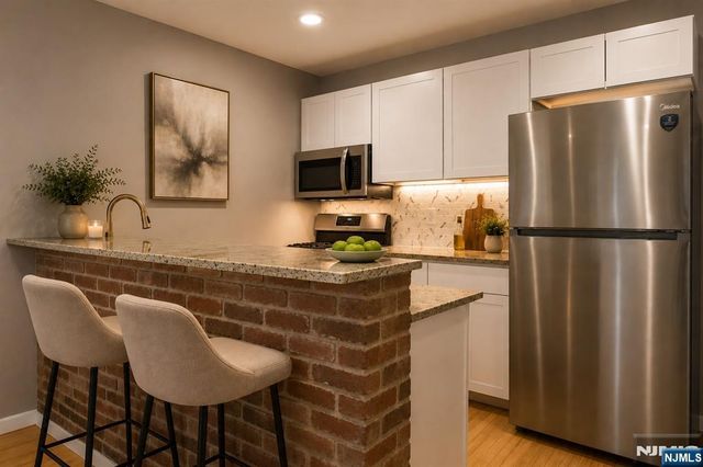 416 63rd Street 2A, West New York, NJ 07093