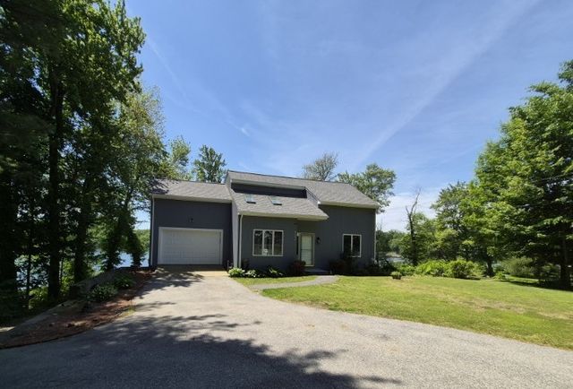 2484 Hartford Avenue, Johnston, RI 02919