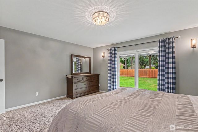8011 Countrywood Drive SE, Olympia, WA 98501