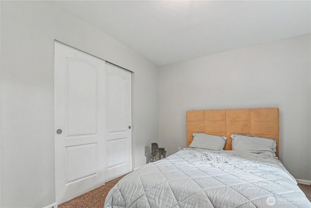 8011 Countrywood Drive SE, Olympia, WA 98501