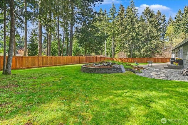 8011 Countrywood Drive SE, Olympia, WA 98501