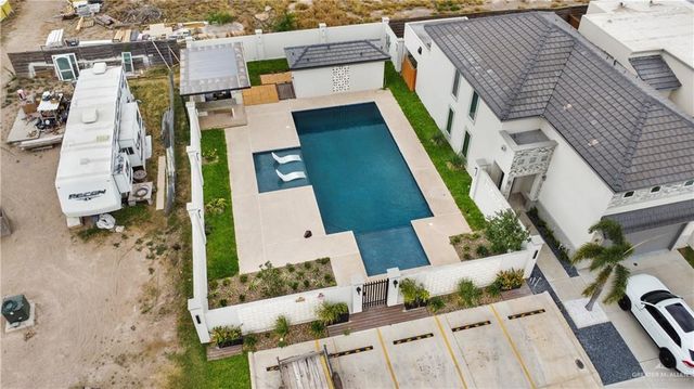 2202 Corales Street, Mission, TX 78573