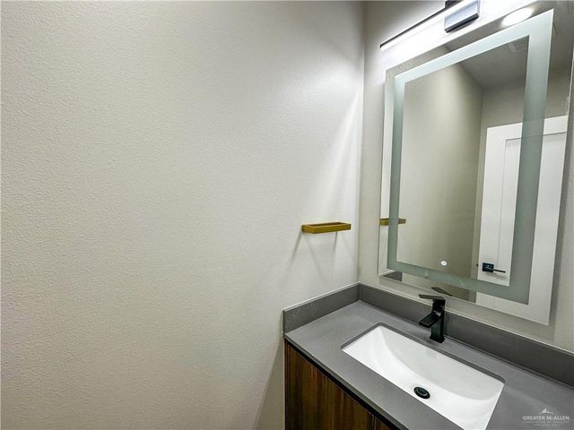 2202 Corales Street, Mission, TX 78573
