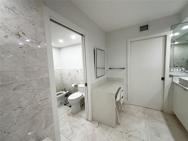 901 E Camino Real 7D, Boca Raton, FL 33432