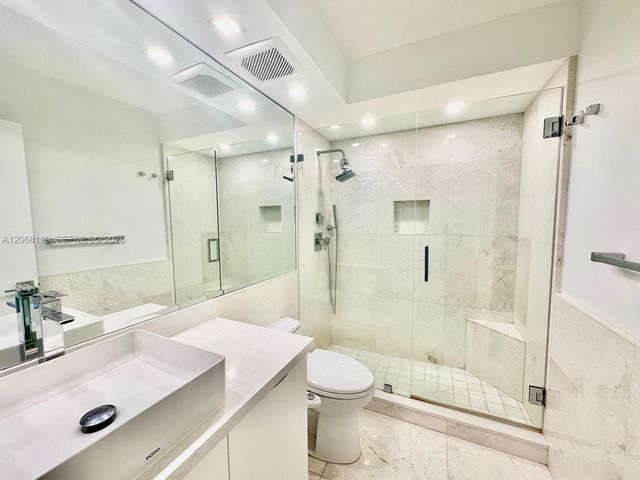 901 E Camino Real 7D, Boca Raton, FL 33432
