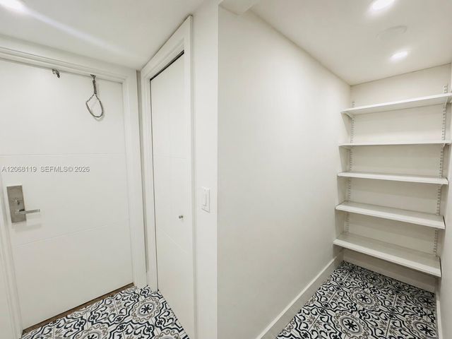 901 E Camino Real 7D, Boca Raton, FL 33432