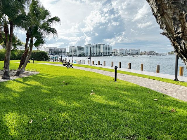 901 E Camino Real 7D, Boca Raton, FL 33432