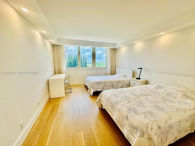 901 E Camino Real 7D, Boca Raton, FL 33432