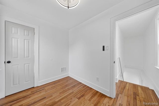 20002 Santa Rosa Drive, Detroit, MI 48221