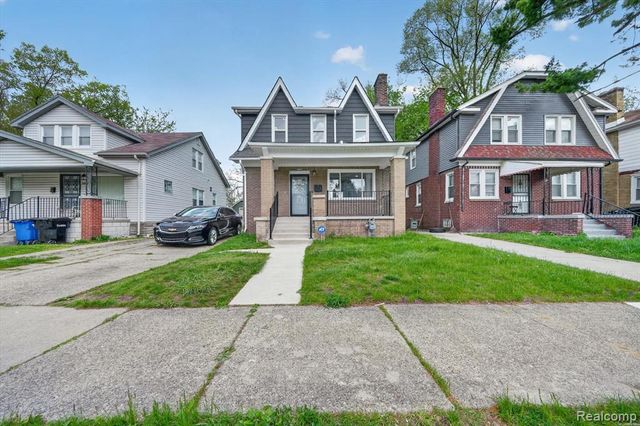 20002 Santa Rosa Drive, Detroit, MI 48221