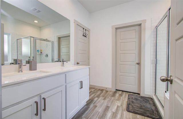 12806 Rainham Lane, Houston, TX 77047