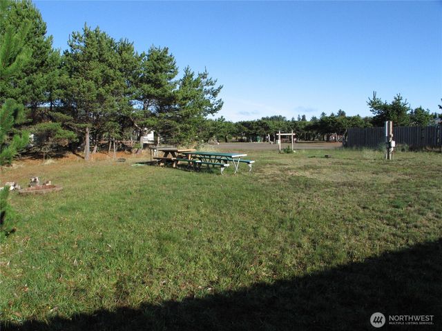 704 347th Place, Ocean Park, WA 98640