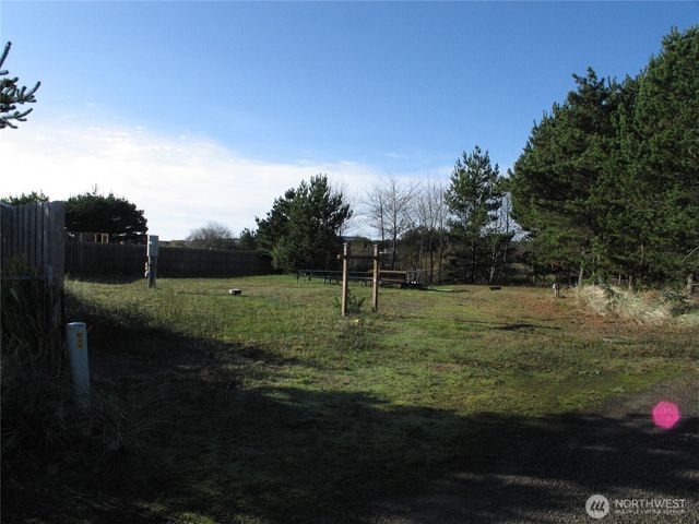 704 347th Place, Ocean Park, WA 98640