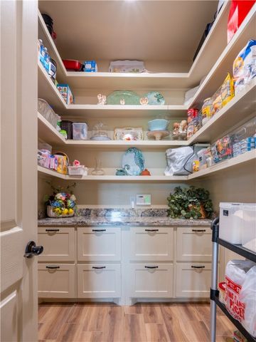 1236 Redfish Dr, Riviera, TX 78379