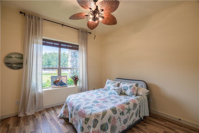 1236 Redfish Dr, Riviera, TX 78379