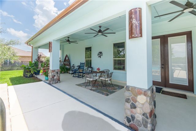 1236 Redfish Dr, Riviera, TX 78379