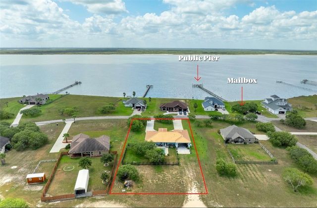 1236 Redfish Dr, Riviera, TX 78379