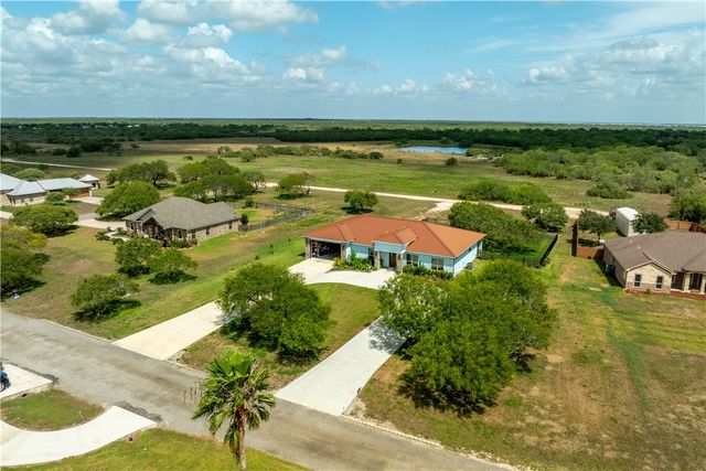 1236 Redfish Dr, Riviera, TX 78379