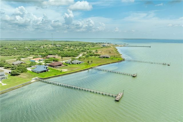 1236 Redfish Dr, Riviera, TX 78379